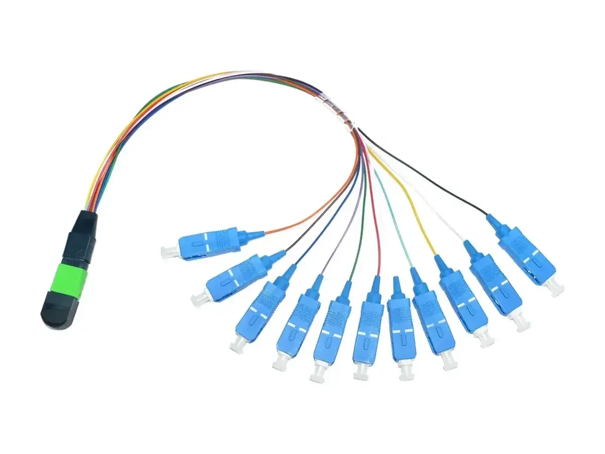 DYS MPO APC-to-SC 12-core 0.9mm single-mode fan-out patch cord