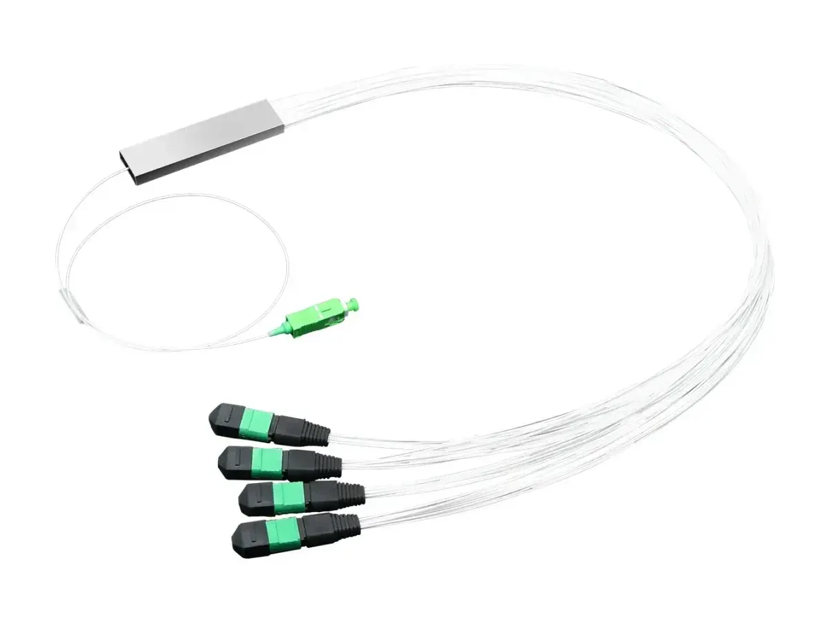 DYS 4x MPO(8F)-to-SC PLC splitter
