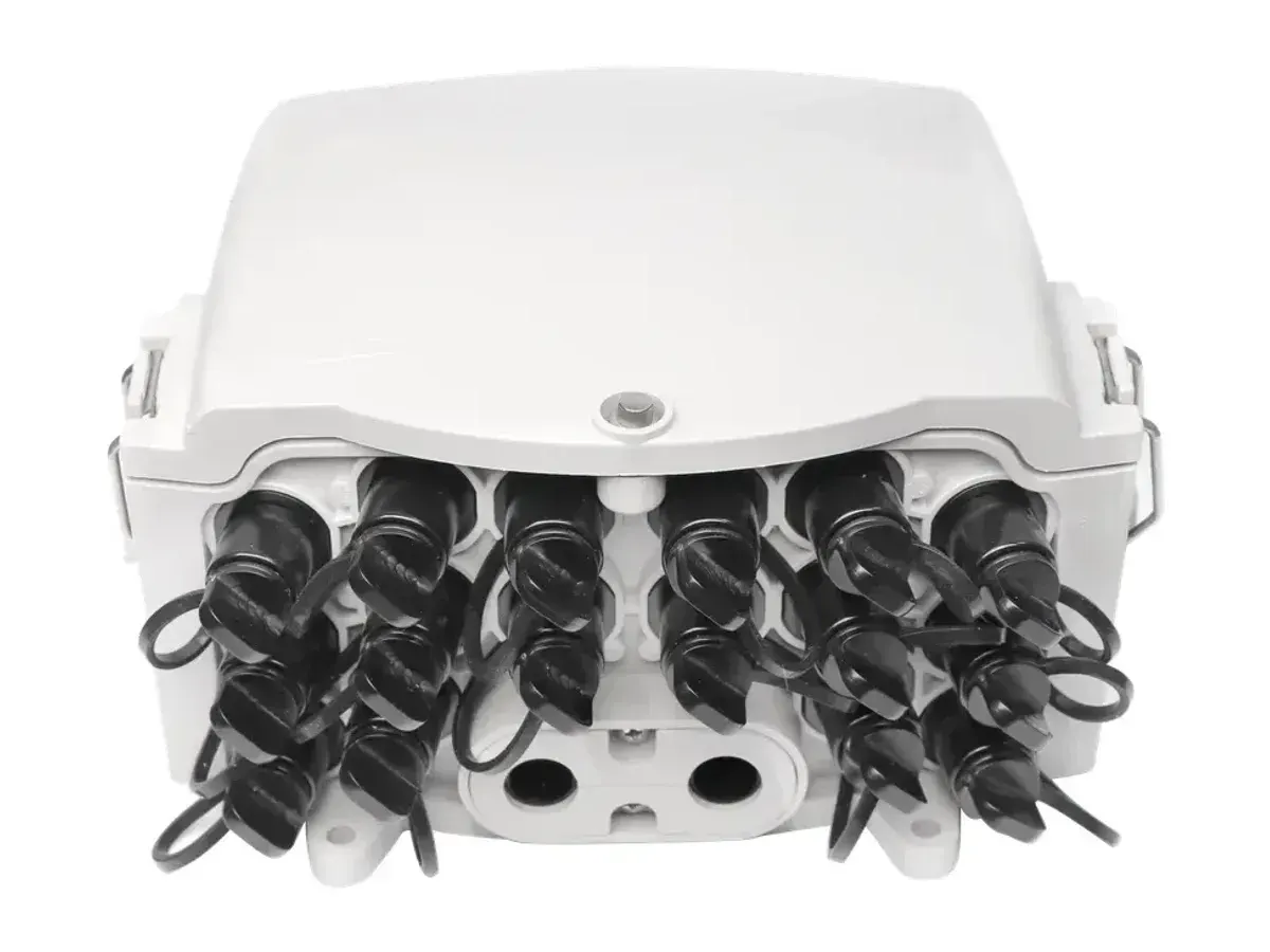 DYS FTTH-047 HUB Box front view with sealed drop-cable ports