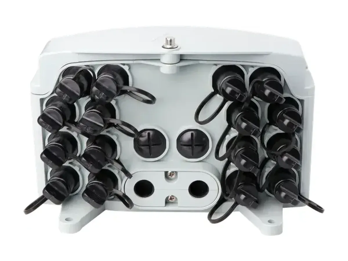 DYS FTTH-103 HUB Box front view with sealed drop-cable ports