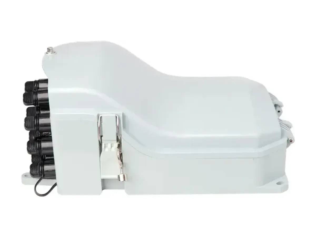 DYS FTTH-103 HUB Box side profile with anti-theft locking latch